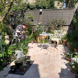 Charming Cambridge town patio